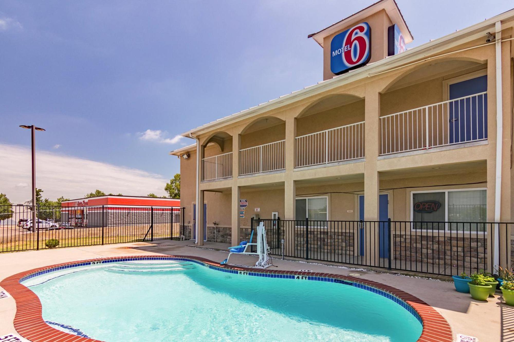Motel 6-Azle, Tx Exterior photo