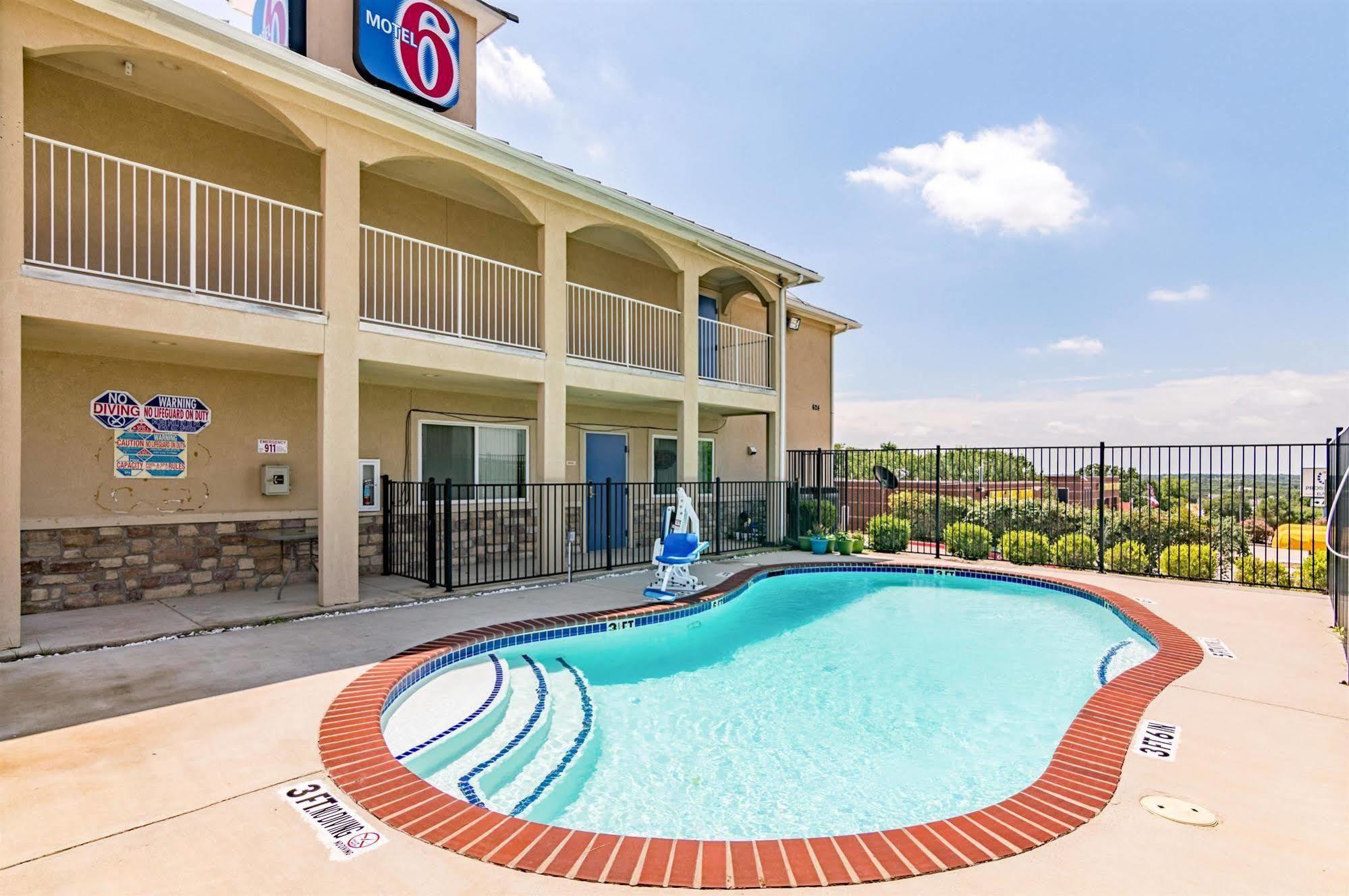 Motel 6-Azle, Tx Exterior photo